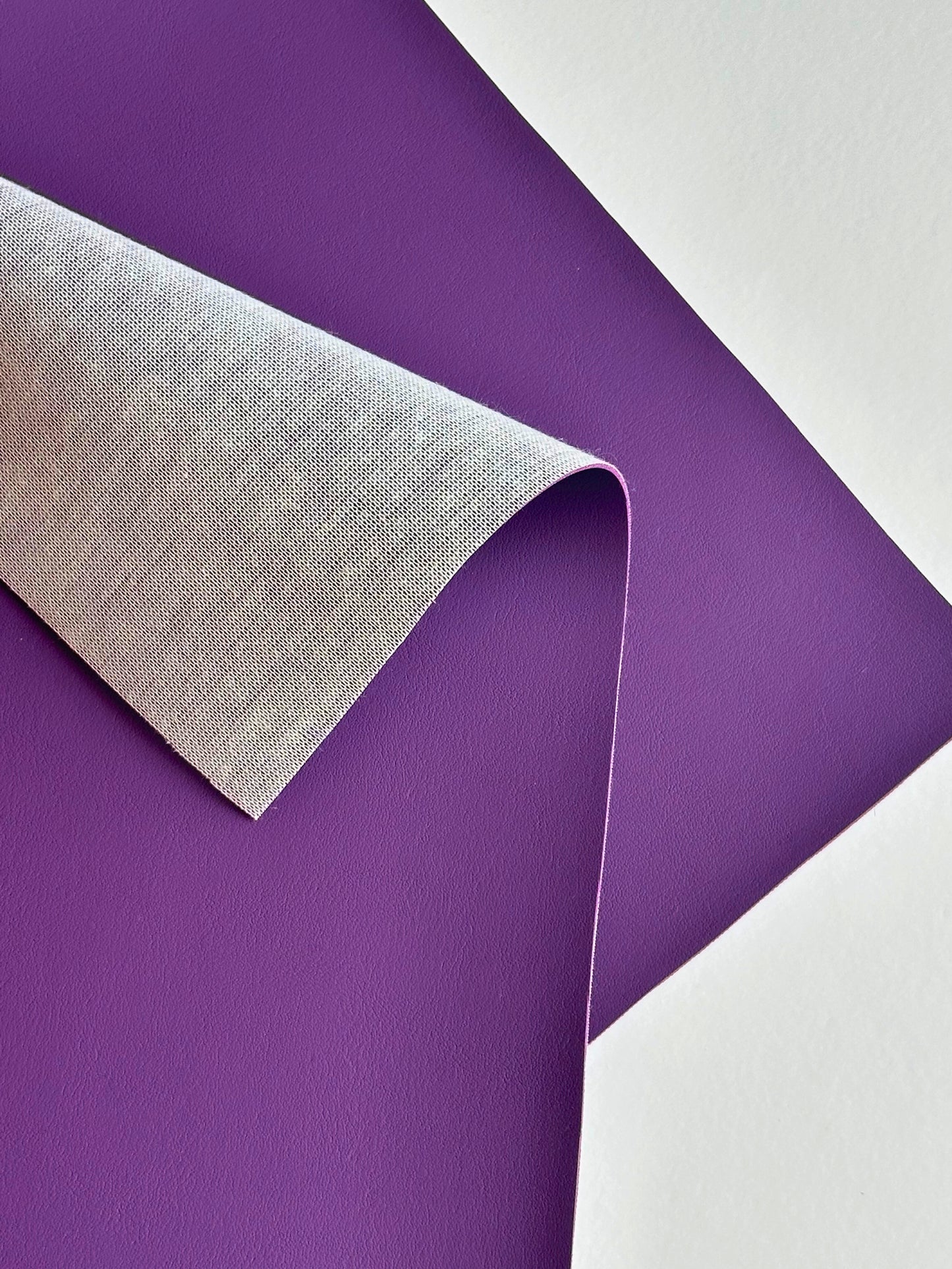 FAUX LEATHER SHEET 21 x 30 CM